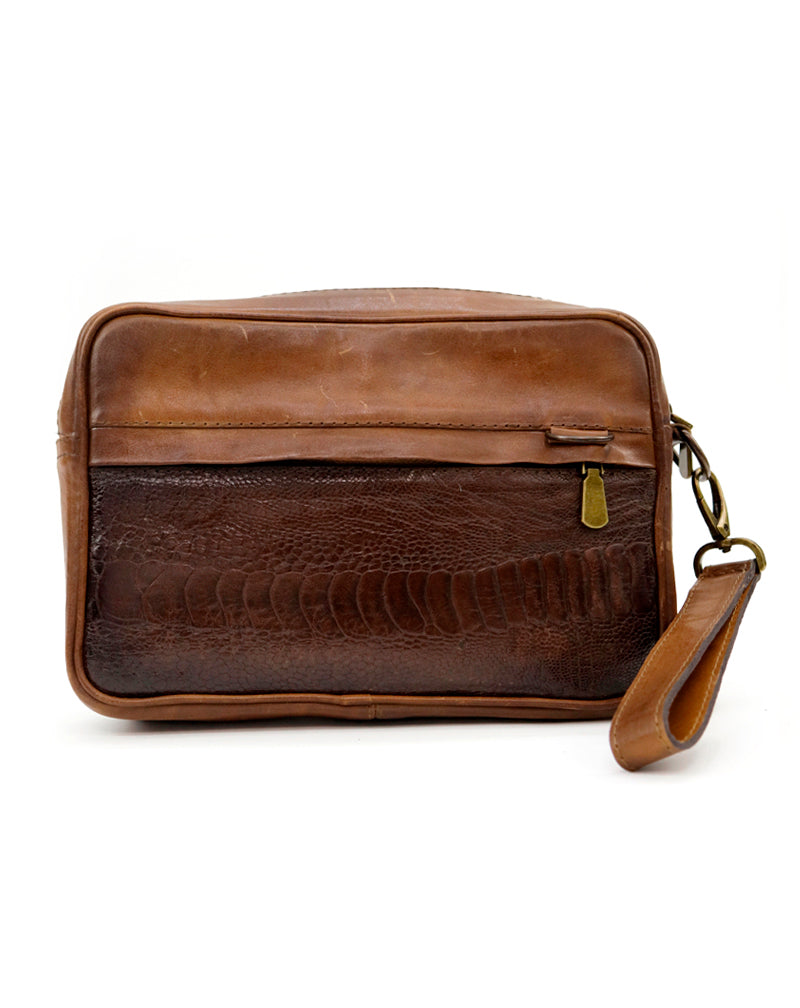 T. LUUM Leather Dopp Kit
