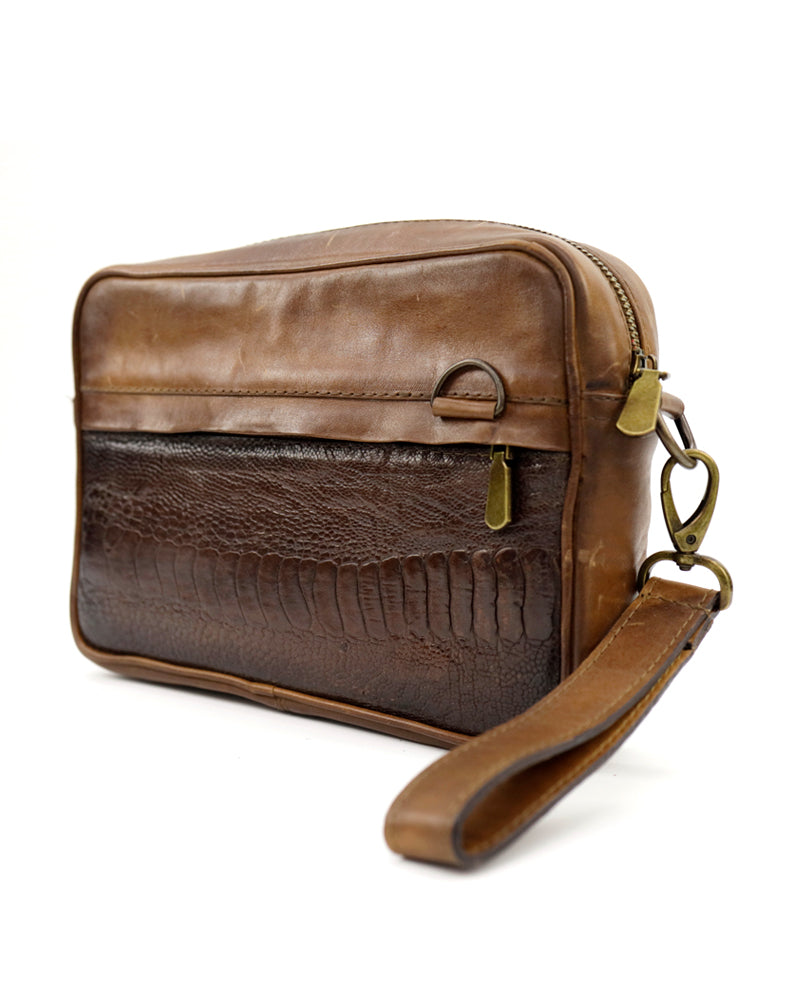 T. LUUM Leather Dopp Kit